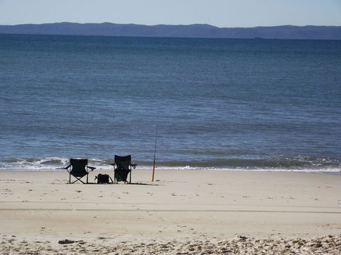 LISTEN TO THE SURF From Rickman Pde, Woorim - eAccommodation 5
