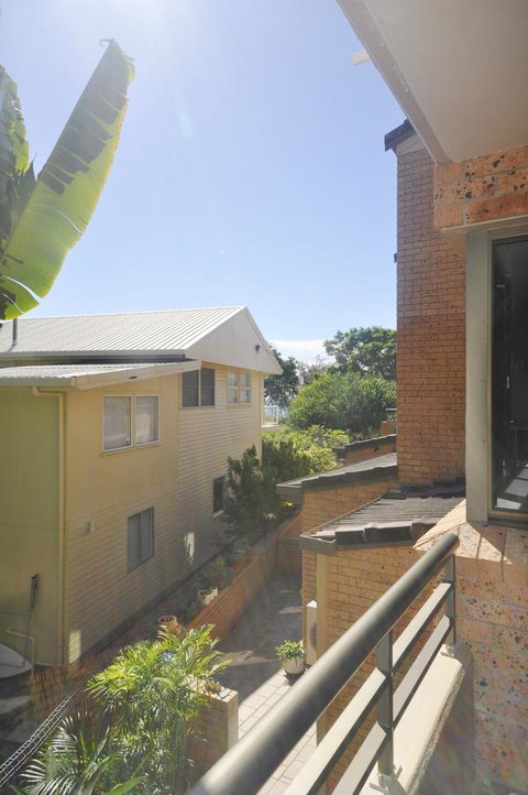 Crystal Waters On The Beach - eAccommodation 8