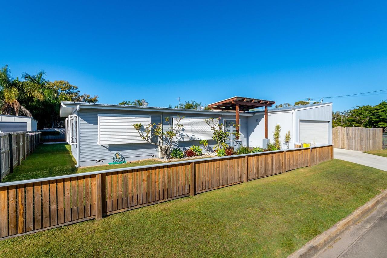 Burpengary QLD eAccommodation