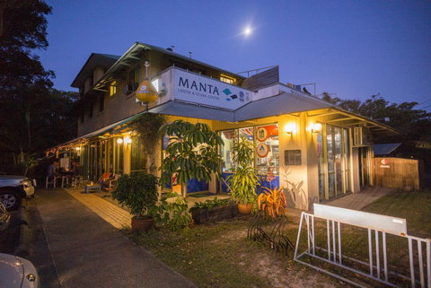 Manta Lodge YHA & Scuba Centre - eAccommodation 0