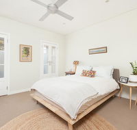 'Darling Lily' - Your Townhouse Hideaway - eAccommodation