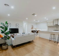 118 Refreshing 3BR Werribee Family House - eAccommodation