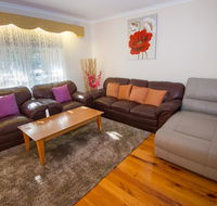 14 Bunker Crescent - eAccommodation