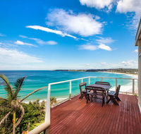 164 Mitchell Pde - Spectacular Views - eAccommodation