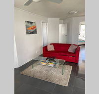 2 Bedroom Apartment close to Mooloolaba Beach - eAccommodation