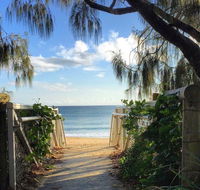 20 Steps to the Sand - eAccommodation