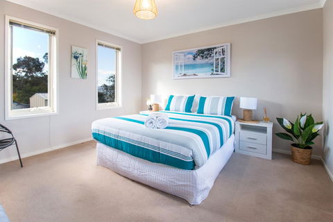 23 Martin Street - eAccommodation 2