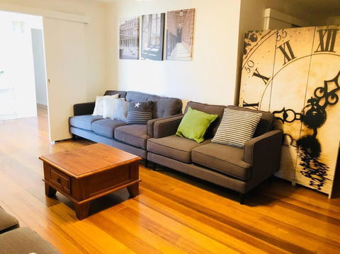 D124 Big Stay At Biggs - eAccommodation 0