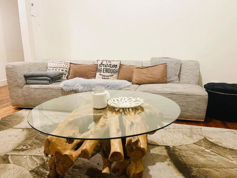 D108 Fantastic Sun Crescent Gathering - eAccommodation 3