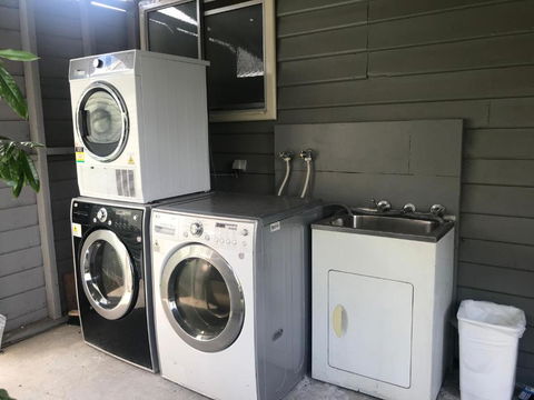 D108 Fantastic Sun Crescent Gathering - eAccommodation 1