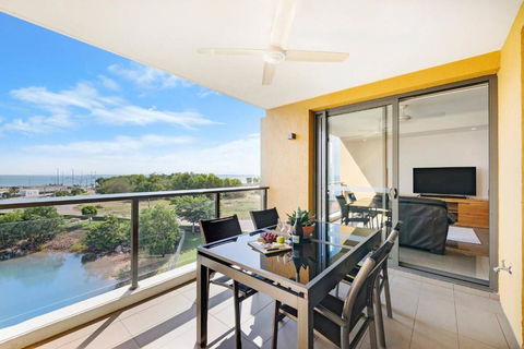 Darwin Waterfront Lagoon Hideaway With Sea Views - eAccommodation 1