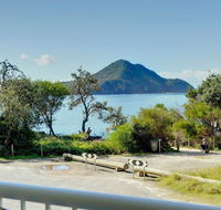 3 'Albacore' 12 Ondine Close - waterfront pool lift  views