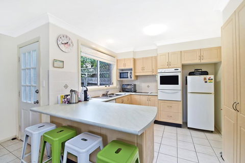 3/54 Owen Street, Port Macquarie - eAccommodation 3