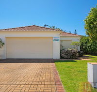 32 Beachside - eAccommodation