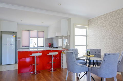 4/1 -5 Saint Kitts Place - eAccommodation 2