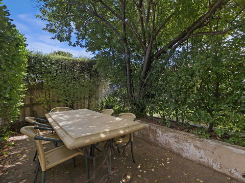 40 Campbell - eAccommodation 1