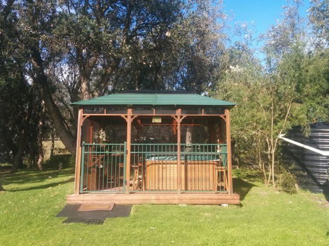 90 Mile Beach Escape - eAccommodation 2