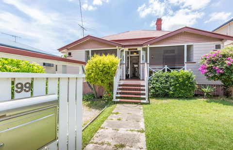 99 Kirkland Bed & Breakfast - eAccommodation 1