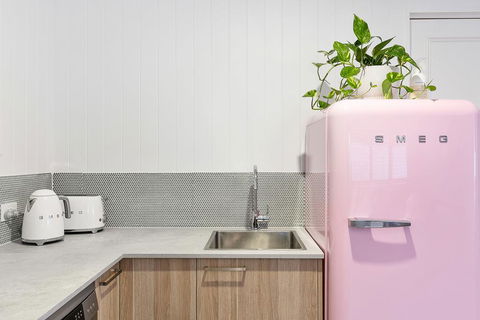 A PERFECT STAY - Sunset Beach - eAccommodation 3