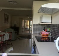 A Victor Harbour Retreat Aldinga Tony's Music Cottage - eAccommodation