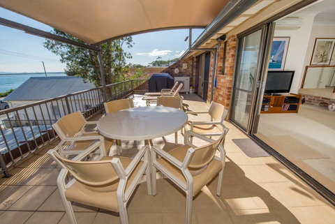A Yachtsmans Rest, Unit 4/37 Victoria Parade - eAccommodation 1