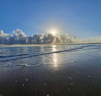 ABSOLUTE BEACH FRONT MACKAY - Comfort Resort Blue Pacific - eAccommodation