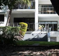 Absolute Beachfront - Mooloolaba - eAccommodation
