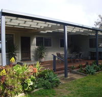 Absolute Waterfront - eAccommodation