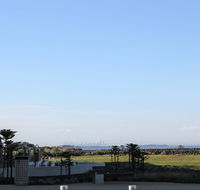 Absolute Waterfront Apt 319 Lighthouse - eAccommodation