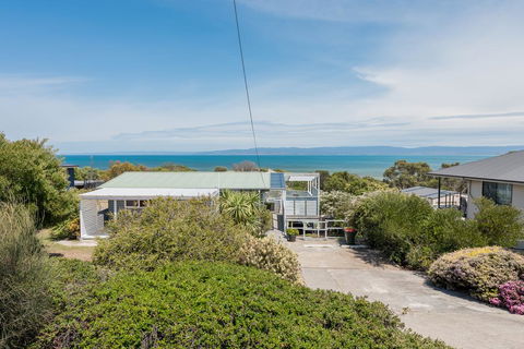 Acacia Cottage - eAccommodation 2