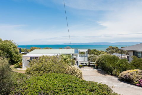 Acacia Cottage - eAccommodation 3