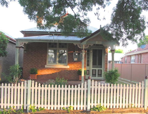 Acacia Cottage On Peel, Bathurst - eAccommodation 0