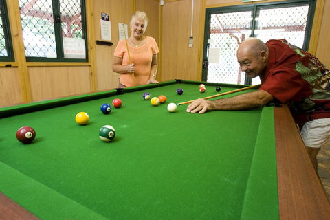 Acclaim Kingsway Tourist Park - eAccommodation 1