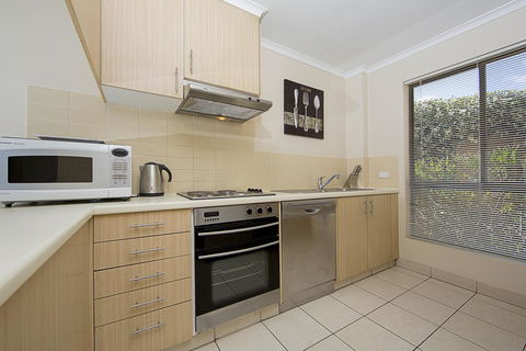 Accommodate Canberra - Kingston Court - eAccommodation 3
