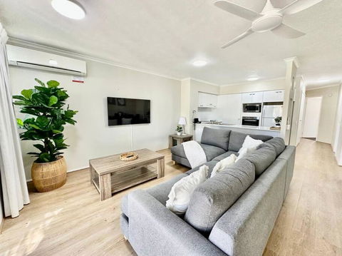 Diamond Beach Resort, Upgraded 76 - eAccommodation 2