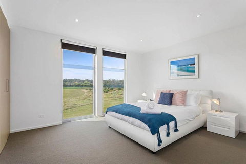 DREW Golfers Delight Close To St Andrews Beach - eAccommodation 0