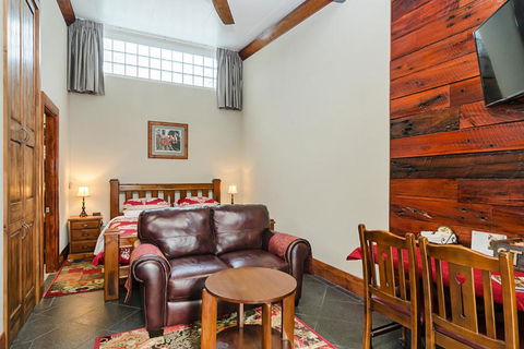 Eagle Foundry Bed & Breakfast - eAccommodation 4