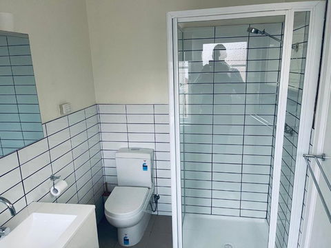 Executive Central Home - eAccommodation 1