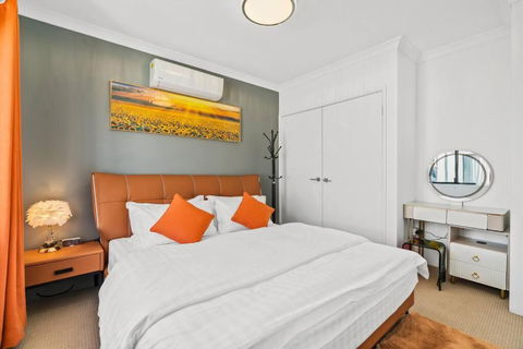 Equitice Autumn Moonlight Villa - eAccommodation 4