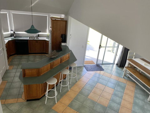 FAIR11W - Fairlight House - eAccommodation 2