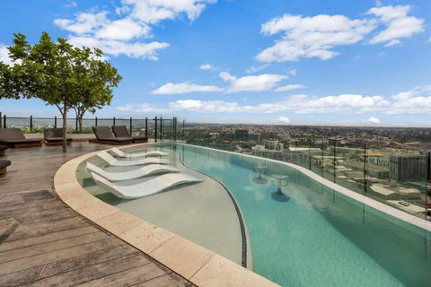 FV Peppers 2BR 2BA W Parking, Shared Spa, Gym, Pool - eAccommodation 0