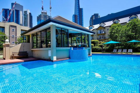 Garden Oasis 3 Bedroom Apt - eAccommodation 0