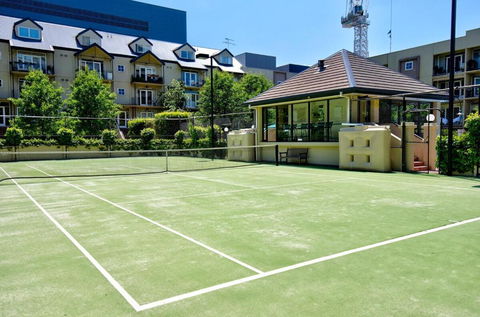 Garden Oasis 3 Bedroom Apt - eAccommodation 4