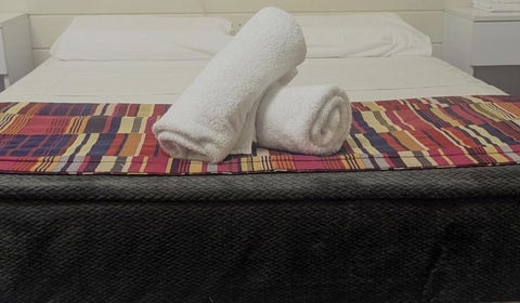 GRAND CENTRAL HOTEL PROSERPINE - eAccommodation 1