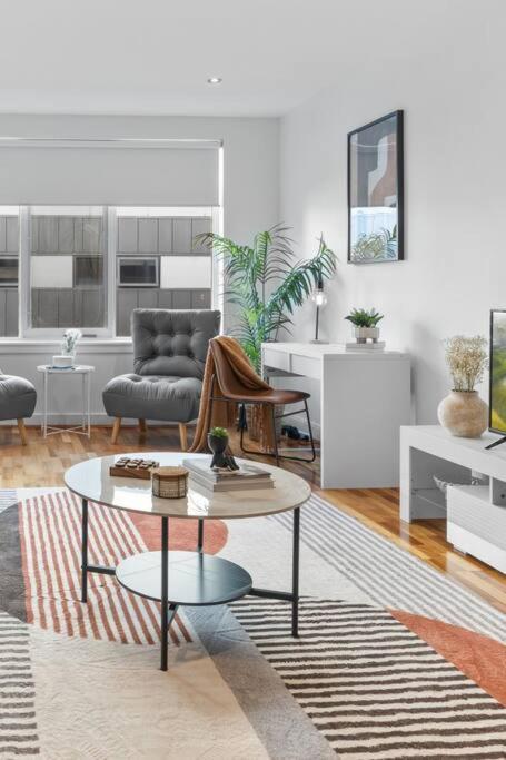Hidden Gem At Caulfield Park - eAccommodation 2