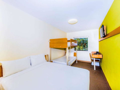Ibis Budget Sydney Olympic Park - eAccommodation 1