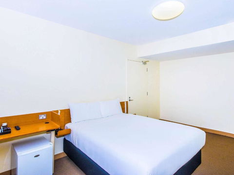 Ibis Budget Sydney Olympic Park - eAccommodation 3
