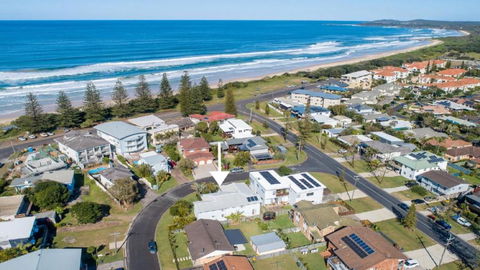 Ikoolah 200m From Pippi Beach Yamba - eAccommodation 0