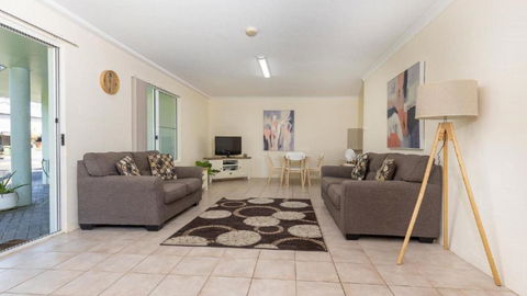 Ikoolah 200m From Pippi Beach Yamba - eAccommodation 3