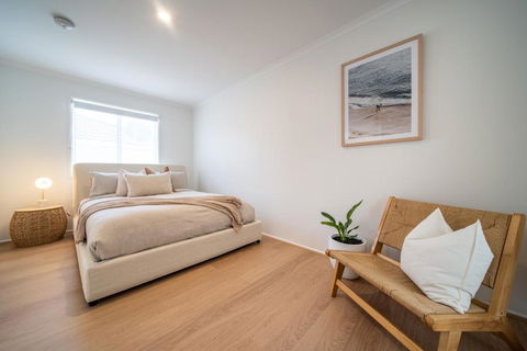 ILUKA Luxe Accommodation, Relaxed Coastal Vibe - eAccommodation 1